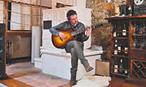 Video Mirko Borghino Guitar Makers